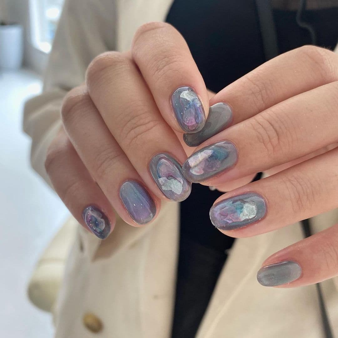 เล็บลายหินอ่อน