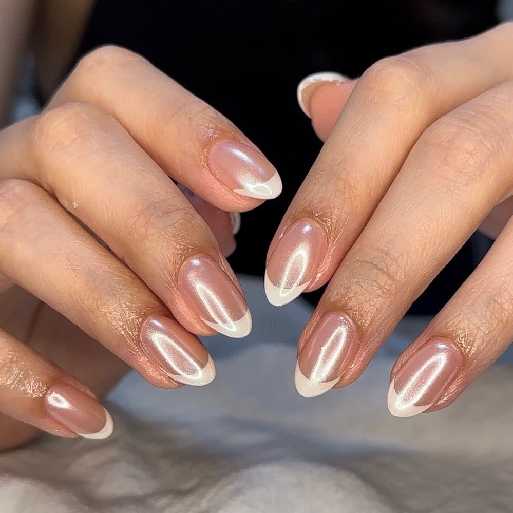 เล็บสีมุก