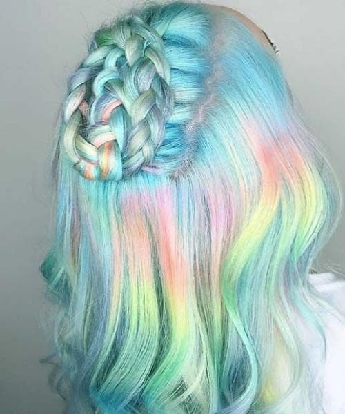 ผมสีรุ้ง